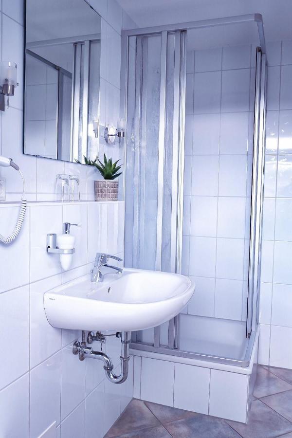 Flippi-S-Hues-Sued Hotel Westerland Bagian luar foto