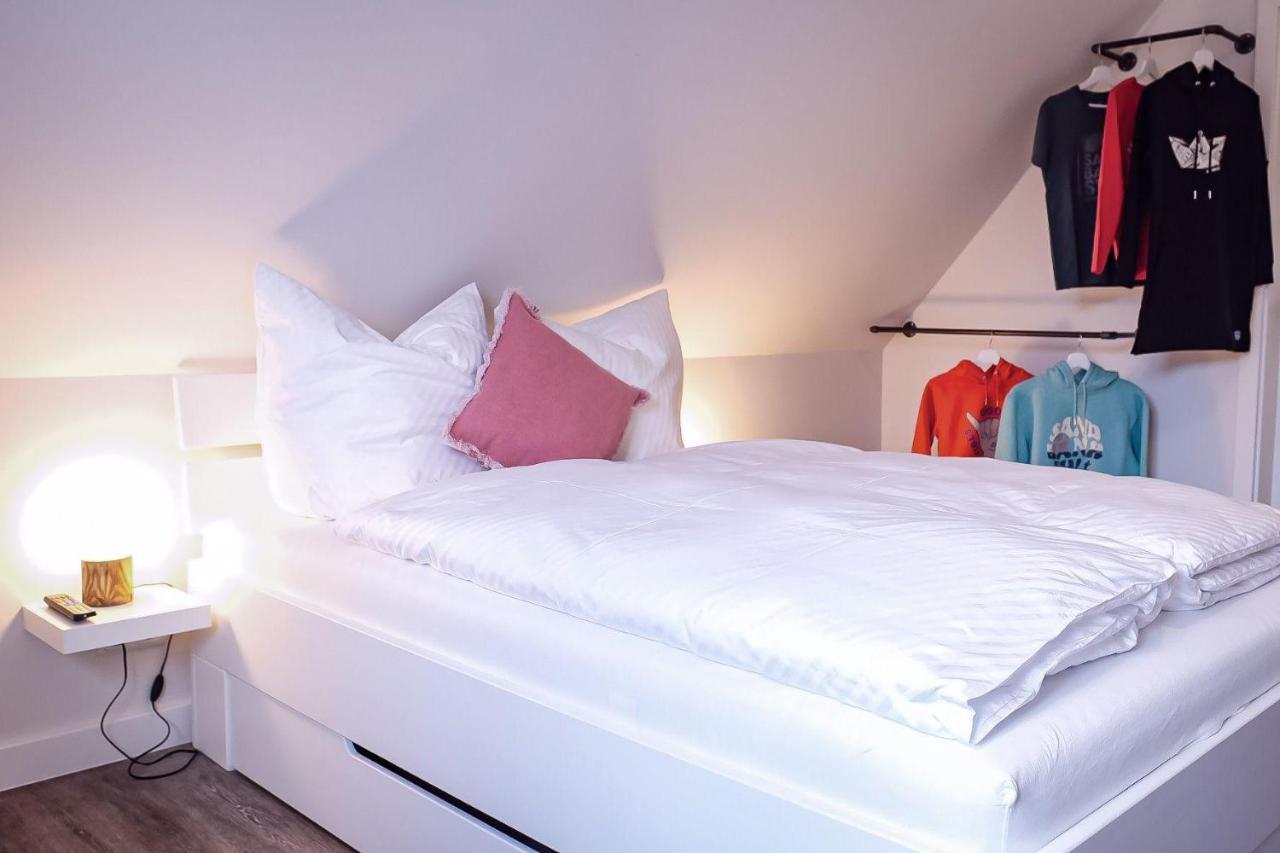 Flippi-S-Hues-Sued Hotel Westerland Bagian luar foto
